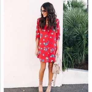 Vici Red Floral Shift Dress size M